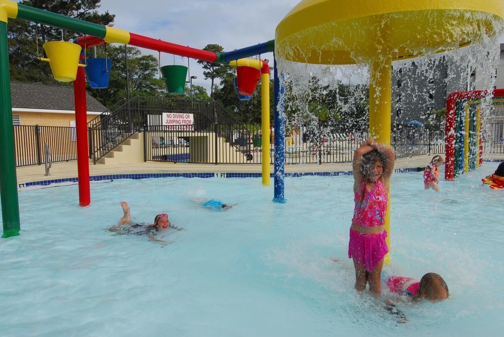 Myrtle Beach Resort By Beach Vacations Surfside Beach Exteriör bild